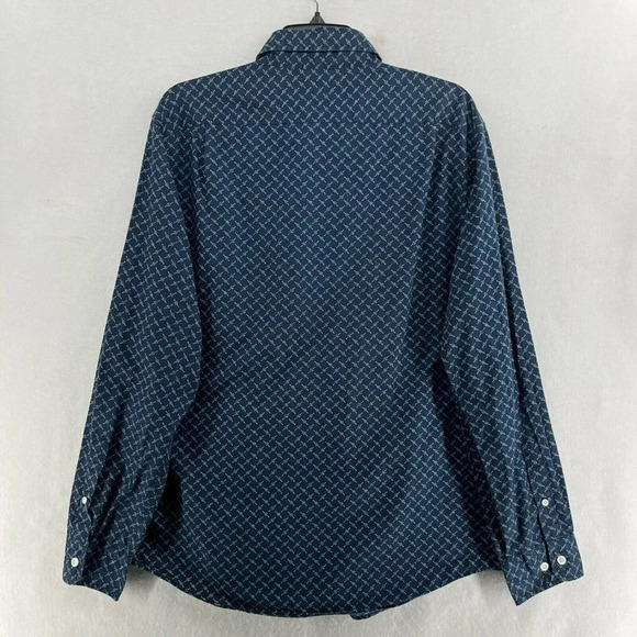 Nautica Button Down Shirt Mens Large Navy Blue Cross Pattern Pockets Long Sleeve - Picture 2 of 12